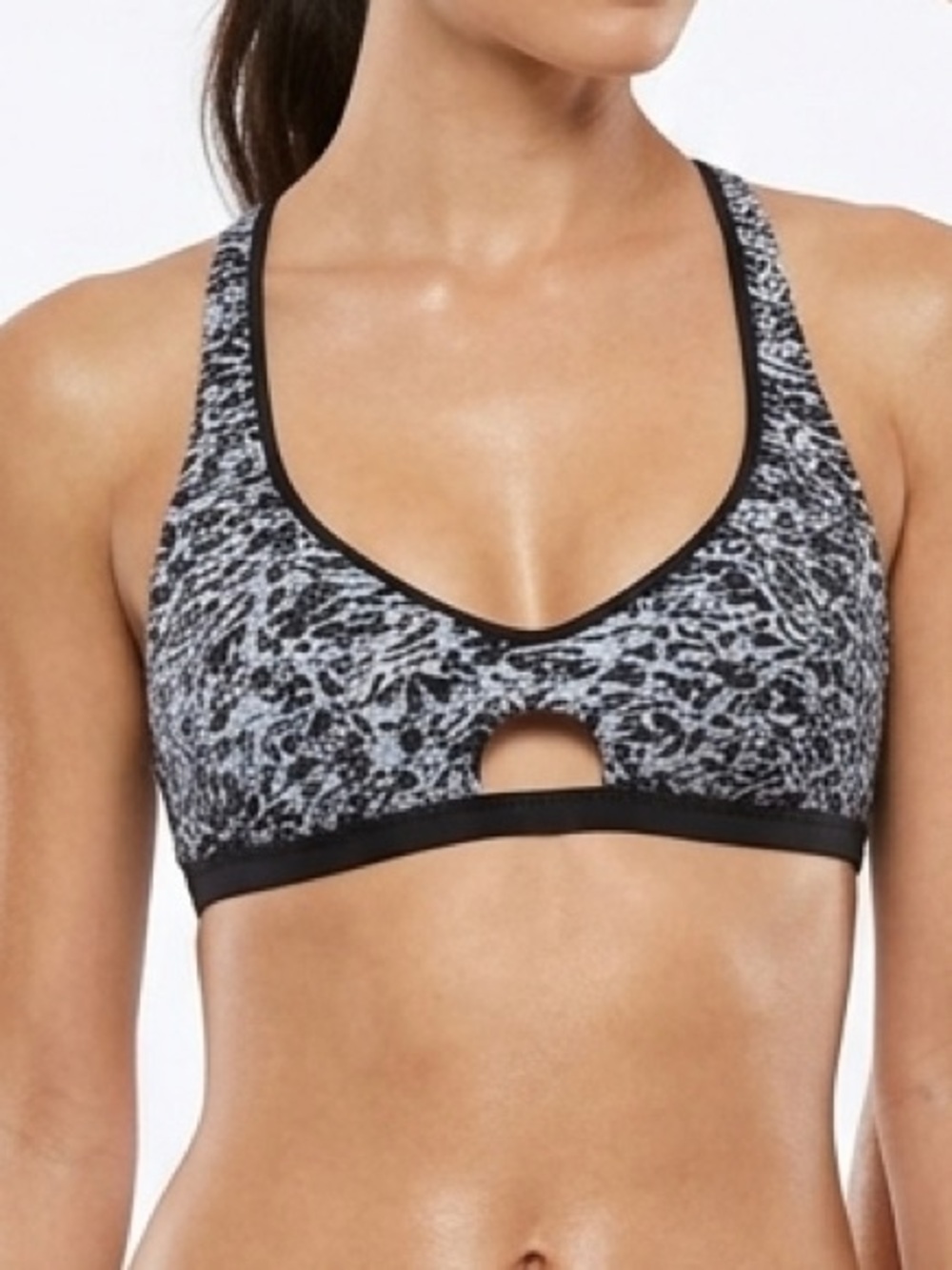 Lululemon Surf to Sand Sport Top II